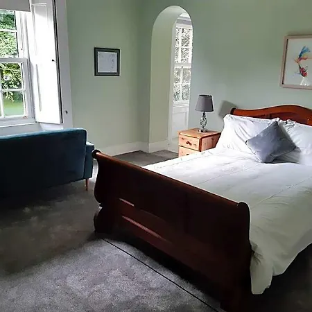 Bed & Breakfast Reenglas House 3*