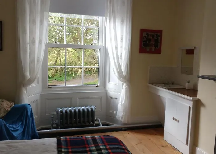 Bed & Breakfast Reenglas House