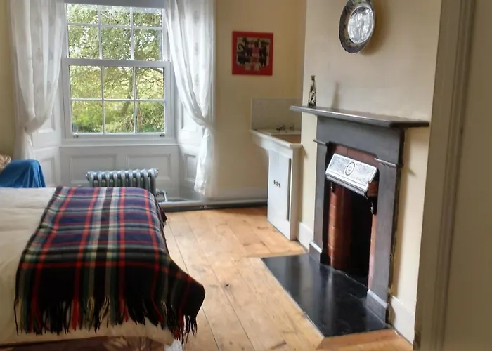 Reenglas House Bed & Breakfast