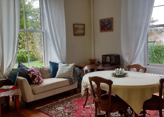 Reenglas House 3*