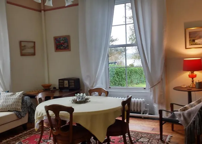 Reenglas House Oda ve Kahvaltı 3*