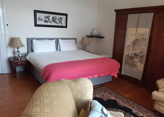 Oda ve Kahvaltı Reenglas House 3*