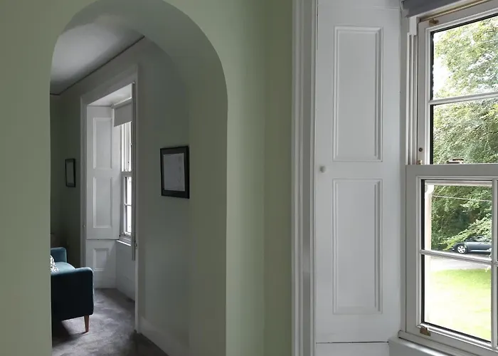 Reenglas House 3*